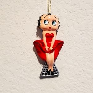 BETTY BOOP MARILYN MONROE SUBWAY BLAST CHRISTMAS ORNAMENT 1999 KFS/FS HEARST